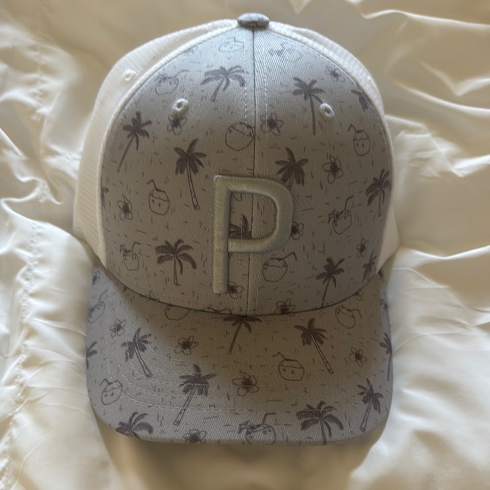 Gray and White Palm Tree Pattern Hat